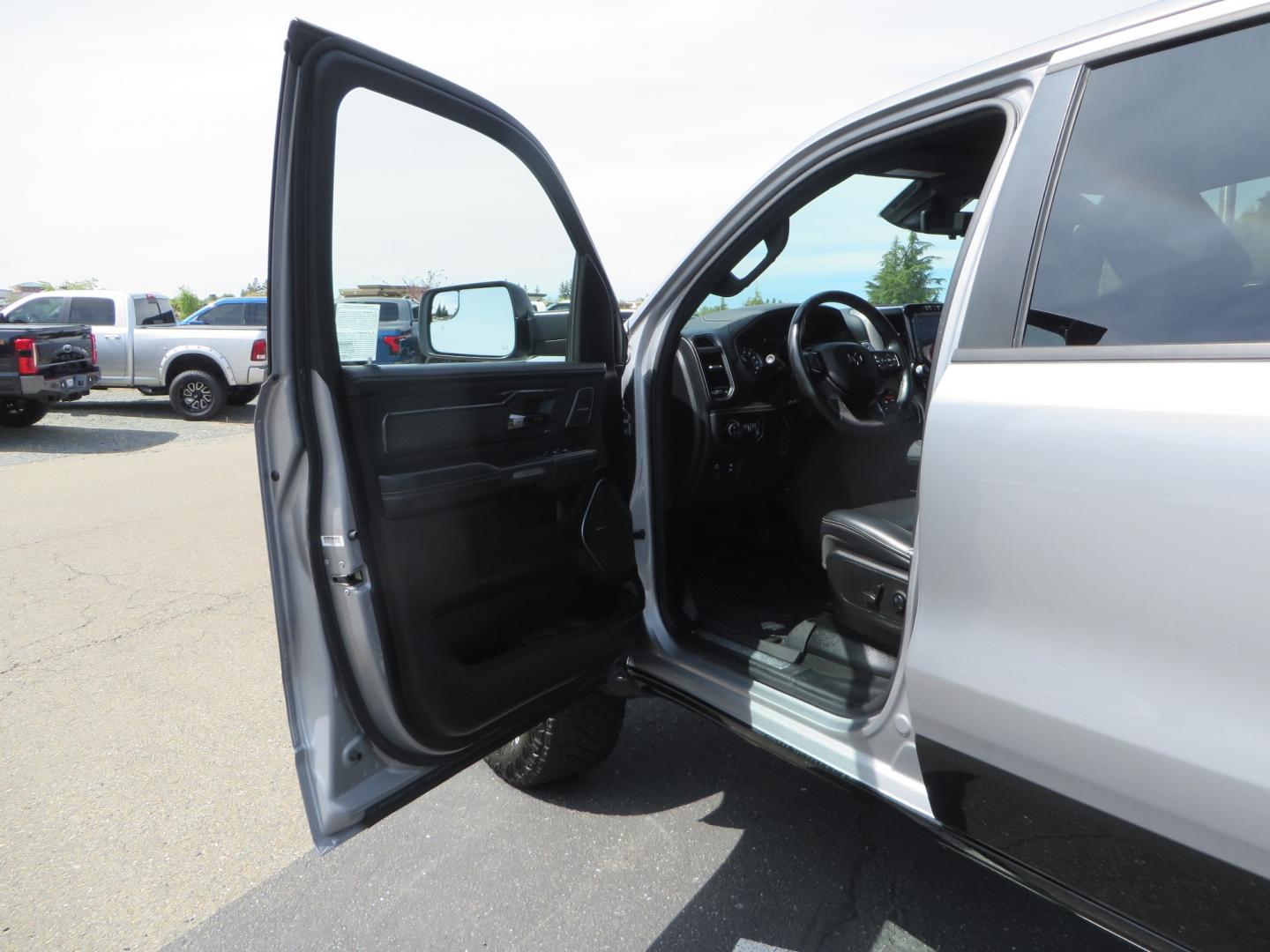 2021 SILVER /BLACK RAM 1500 TRX Crew Cab SB 4WD (1C6SRFU90MN) with an 6.2L V8 OHV 16V engine, 8A transmission, located at 2630 Grass Valley Highway, Auburn, CA, 95603, (530) 508-5100, 38.937893, -121.095482 - Photo#12